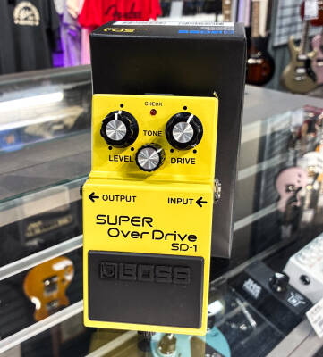 BOSS Super Overdrive | Long & McQuade